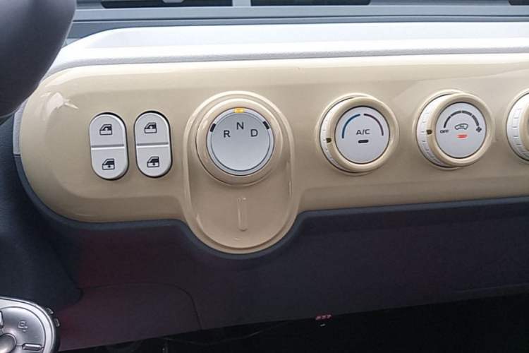 Used Bestune Pony 2024 170km Vitality Horse Gear Lever