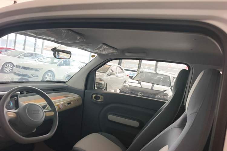 Used Bestune Pony 2024 170km Vitality Horse Headliner