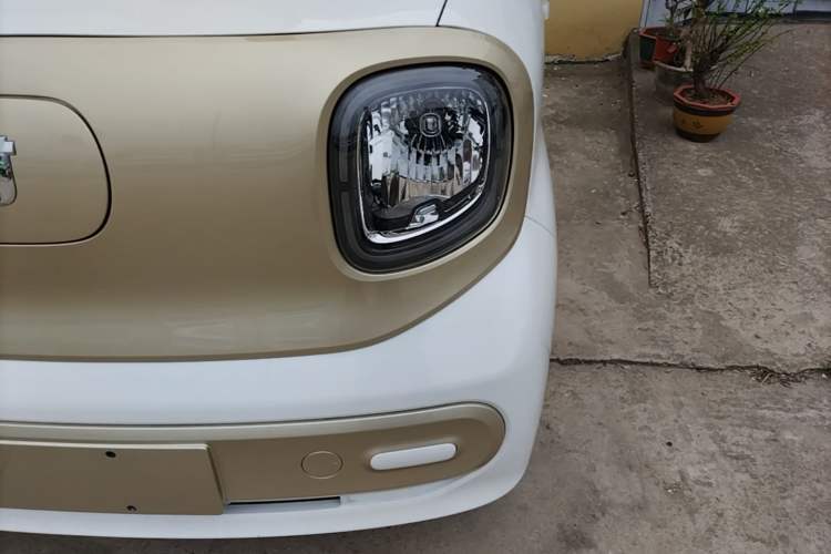Used Bestune Pony 2024 170km Vitality Horse Left Front Headlight