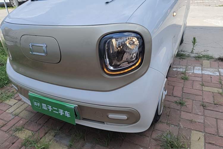Used Bestune Pony 2024 170km Vitality Horse Left Front Headlight