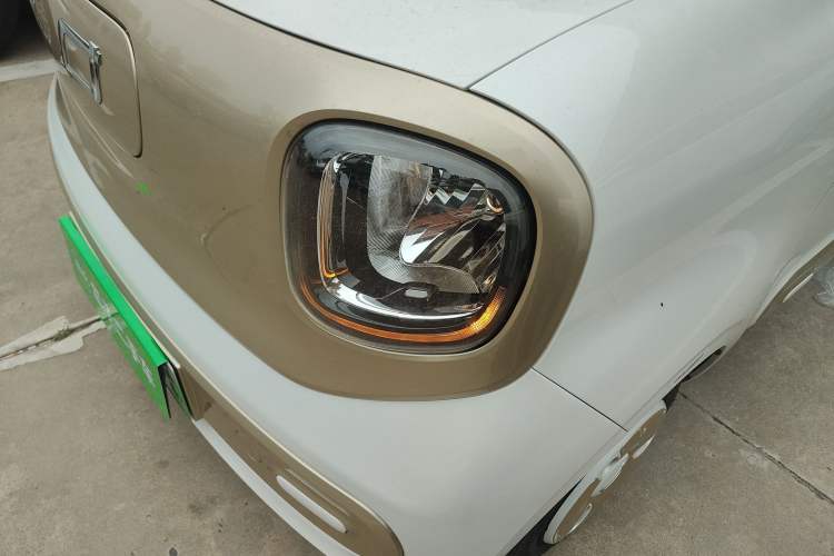Used Bestune Pony 2024 170km Vitality Horse Left Front Headlight