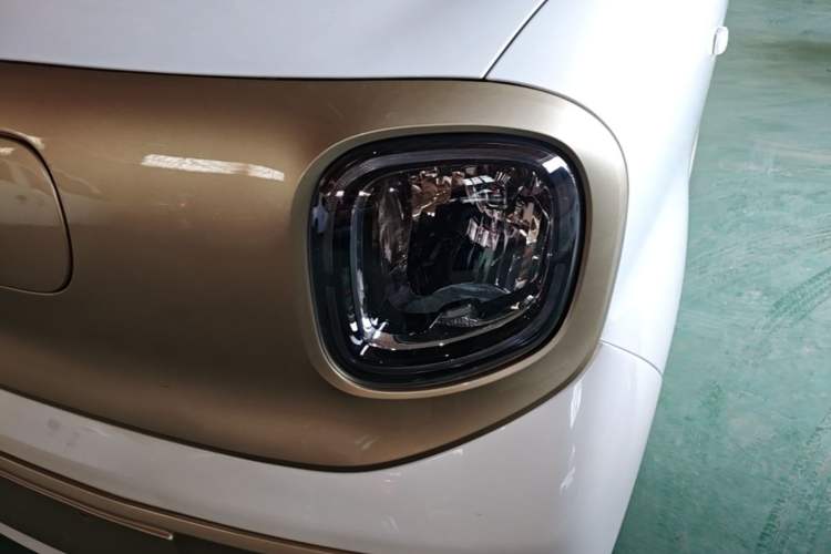 Used Bestune Pony 2024 170km Vitality Horse Left Front Headlight