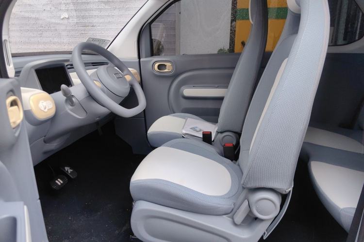 Used Bestune Pony 2024 170km Vitality Horse Left Front Seat