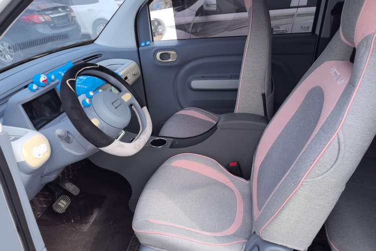 Used Bestune Pony 2024 170km Vitality Horse Left Front Seat