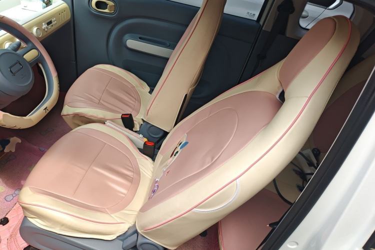Used Bestune Pony 2024 170km Vitality Horse Left Front Seat