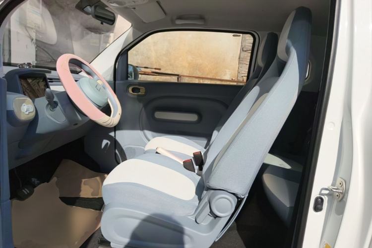 Used Bestune Pony 2024 170km Vitality Horse Left Front Seat