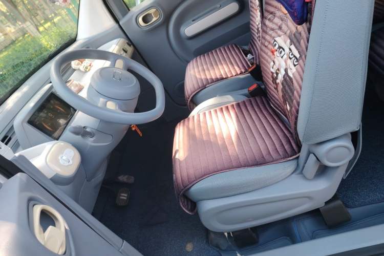 Used Bestune Pony 2024 170km Vitality Horse Left Front Seat