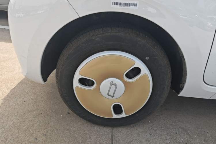 Used Bestune Pony 2024 170km Vitality Horse Left Front Wheel Hub