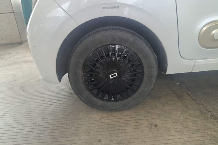 Used Bestune Pony 2024 170km Vitality Horse Left Front Wheel Hub