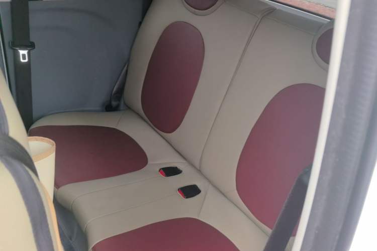 Used Bestune Pony 2024 170km Vitality Horse Left Rear Seat