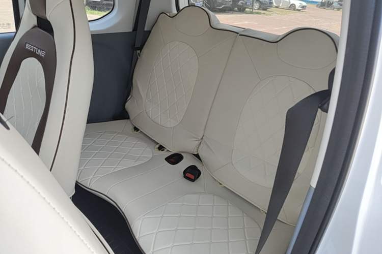 Used Bestune Pony 2024 170km Vitality Horse Left Rear Seat