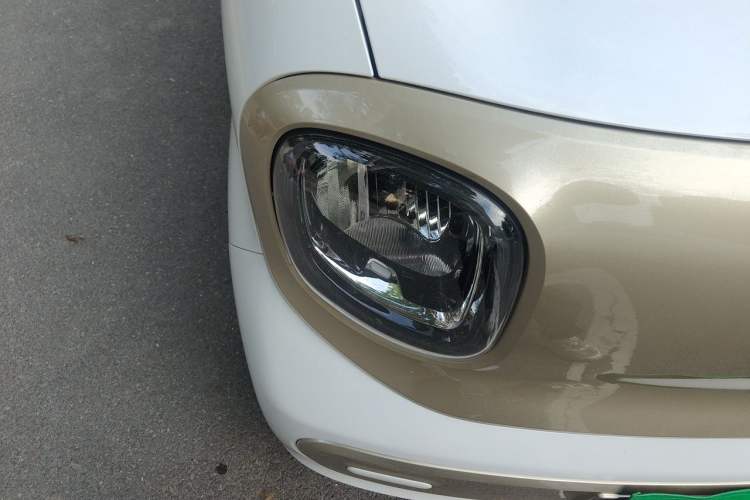 Used Bestune Pony 2024 170km Vitality Horse Right Front Headlight