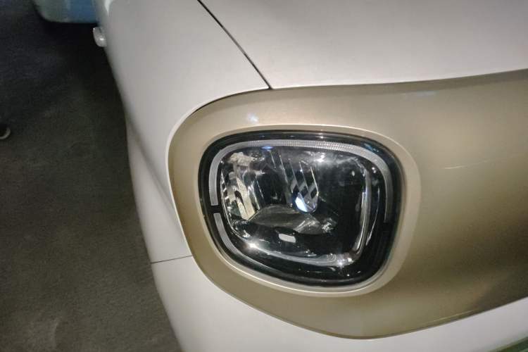 Used Bestune Pony 2024 170km Vitality Horse Right Front Headlight