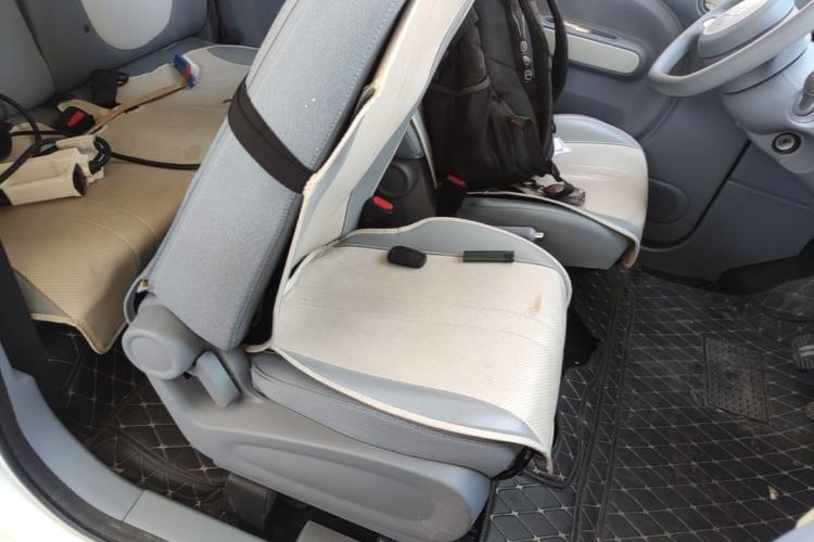 Used Bestune Pony 2024 170km Range Energizing Horse Right Front Seat