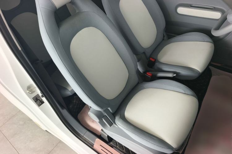 Used Bestune Pony 2024 170km Vitality Horse Right Front Seat