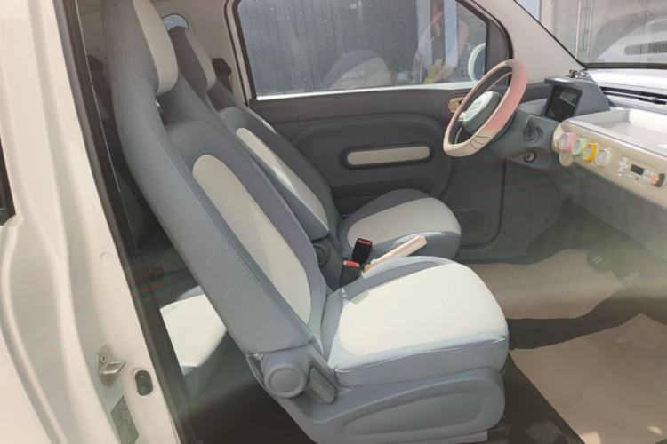 Used Bestune Pony 2024 170km Vitality Horse Right Front Seat