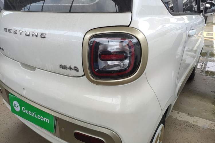 Used Bestune Pony 2024 170km Range Energizing Horse Right Rear Taillight