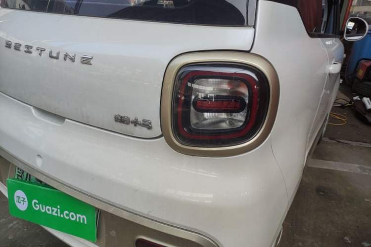 Used Bestune Pony 2024 170km Range Energizing Horse Right Rear Taillight