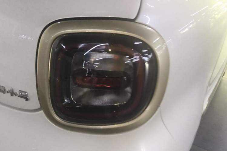 Used Bestune Pony 2024 122km Cute and Fun Horse Right Rear Taillight