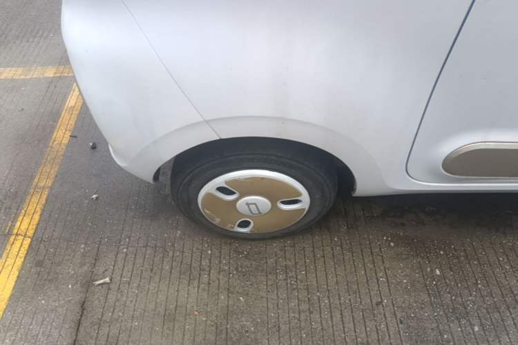 Used Bestune Pony 2024 170km Range Energizing Horse Right Rear Wheel Hub