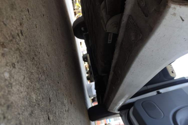 Used Bestune Pony 2024 170km Range Energizing Horse Right Side Sill