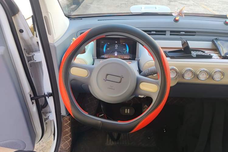 Used Bestune Pony 2024 170km Vitality Horse Steering Wheel