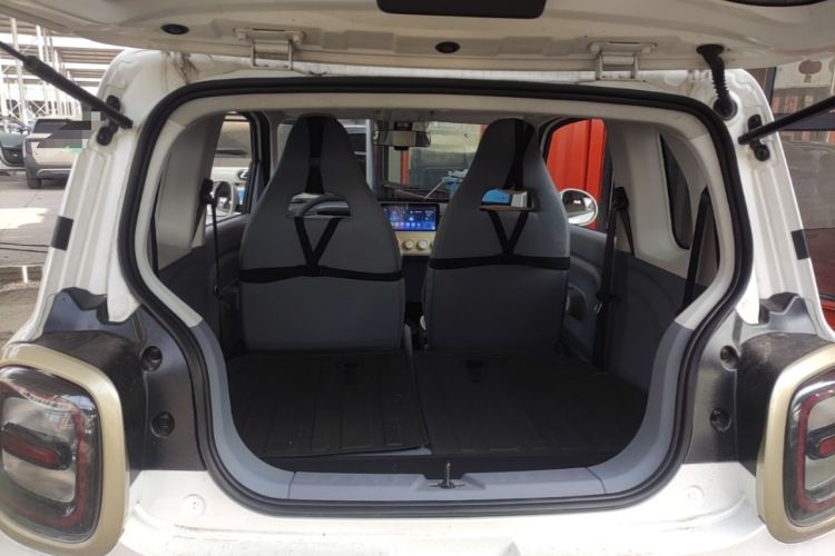 Used Bestune Pony 2024 170km Range Energizing Horse Trunk