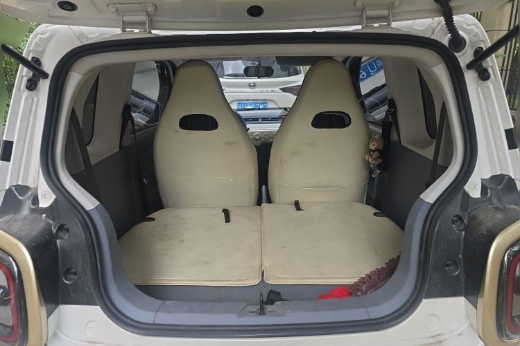 Used Bestune Pony 2024 170km Vitality Horse Trunk