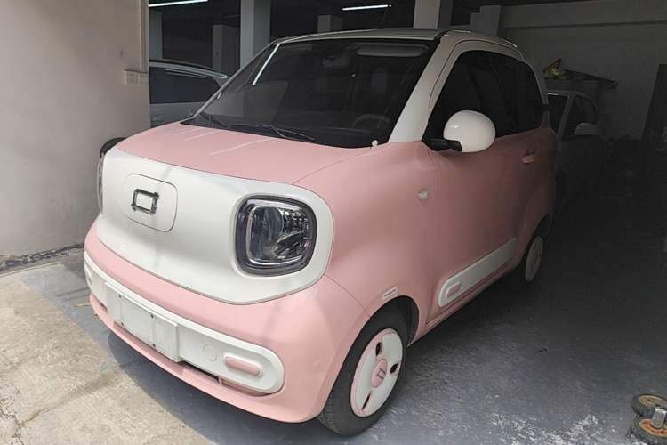 Używany Bestune Pony 2024 170km Vitality Horse Guazi used car, China used car export, Used car for sale, Used cars, Cheapest cars for sale