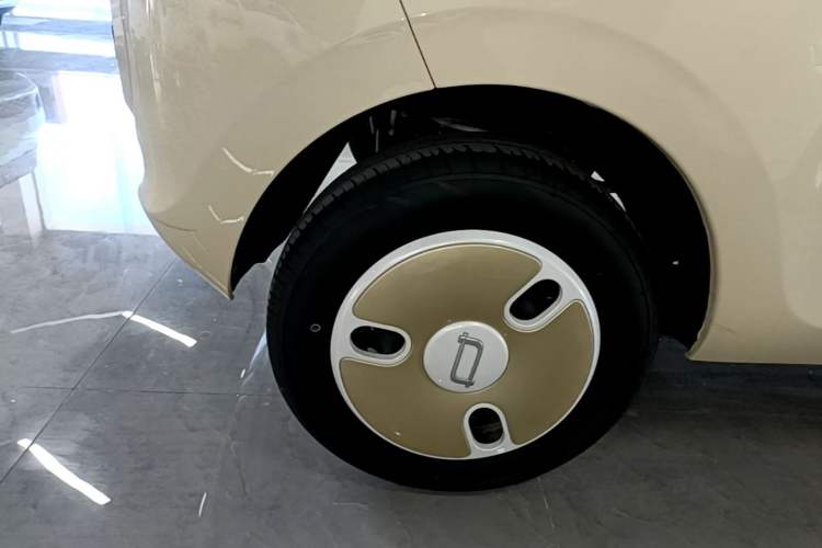 Used Bestune Pony 2024 170km Vitality Horse Exterior 5