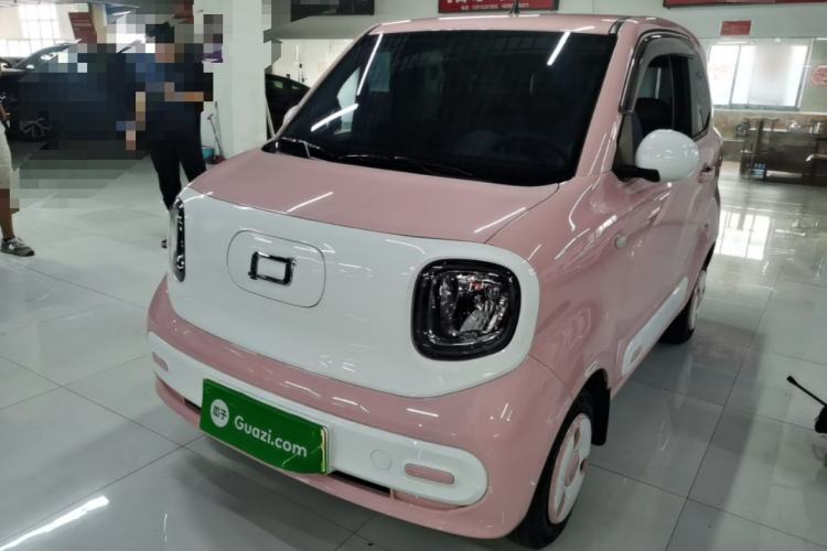 Używany Bestune Pony 2025 222km Range Agile Horse Guazi used car, China used car export, Used car for sale, Used cars, Cheapest cars for sale