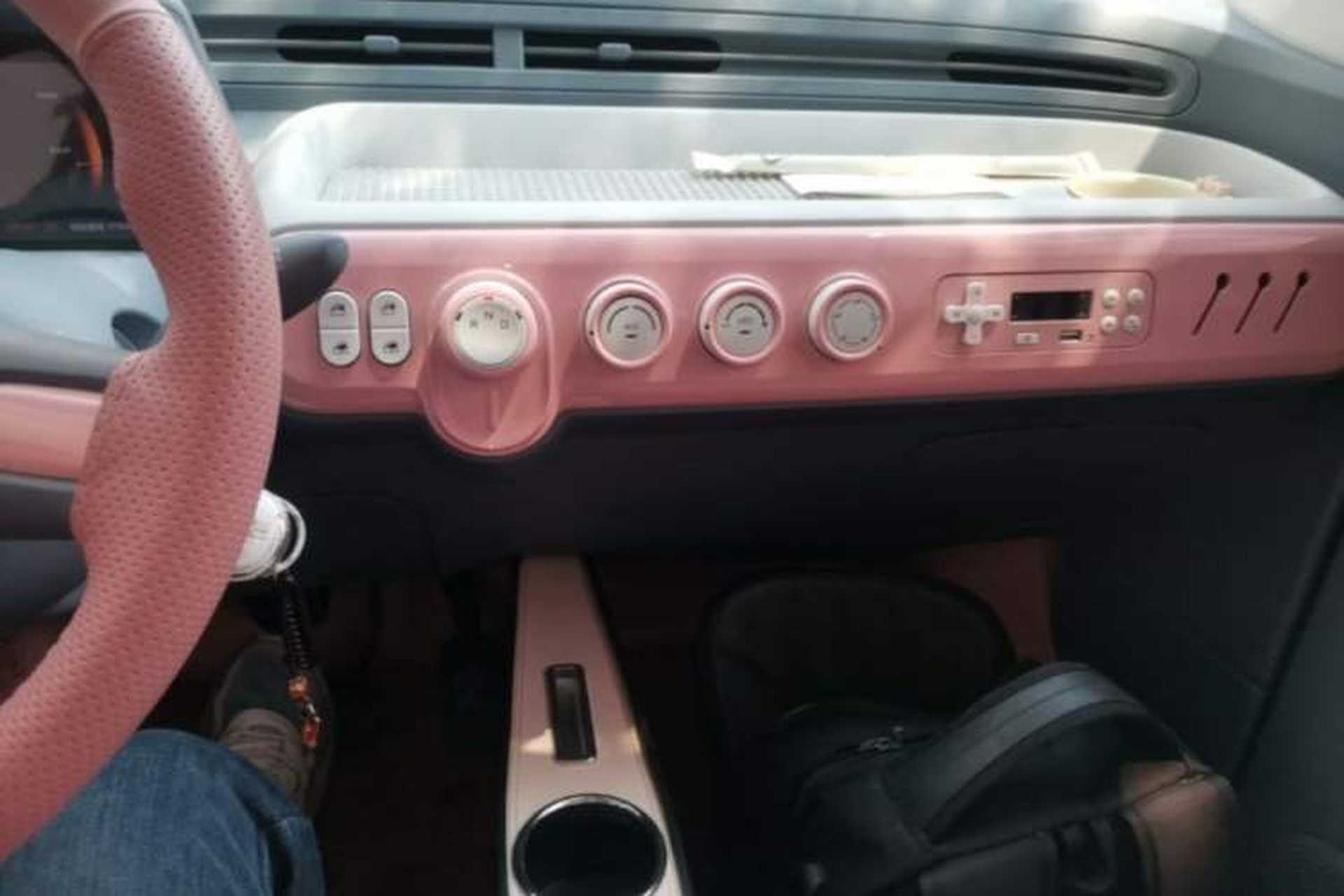 Used Bestune Pony 2025 222km Lightning Horse Audio And AC Panel