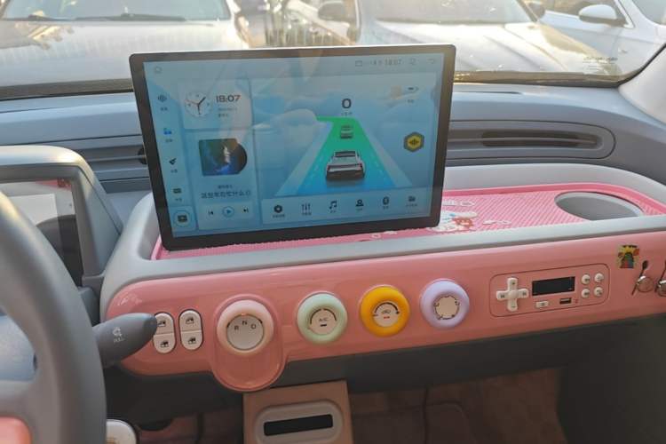 Used Bestune Pony 2025 222km Lightning Horse Audio And AC Panel