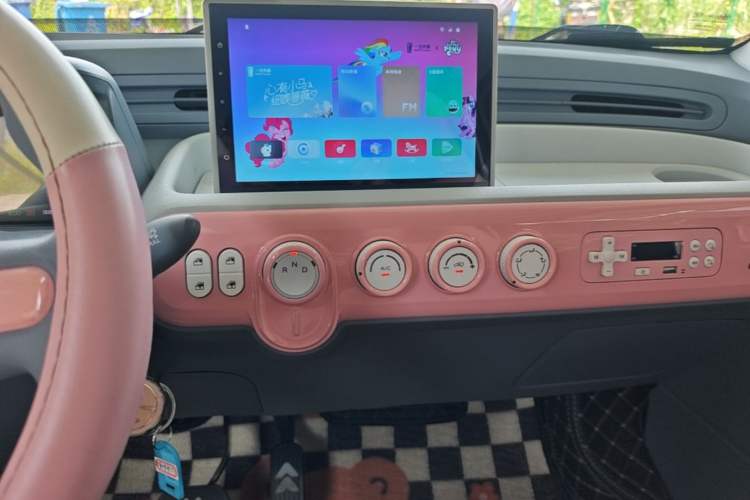 Used Bestune Pony 2025 222km Range Linglong Horse Audio And AC Panel