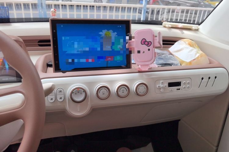 Used Bestune Pony 2025 222km Range Linglong Horse Audio And AC Panel