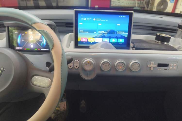 Used Bestune Pony 2025 222km Clever Horse Audio And AC Panel