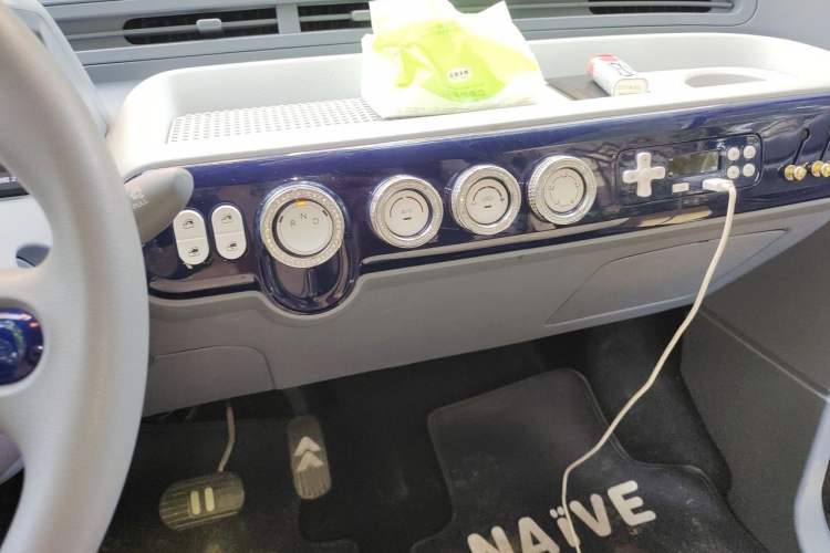 Used Bestune Pony 2025 222km Lightning Horse Audio And AC Panel