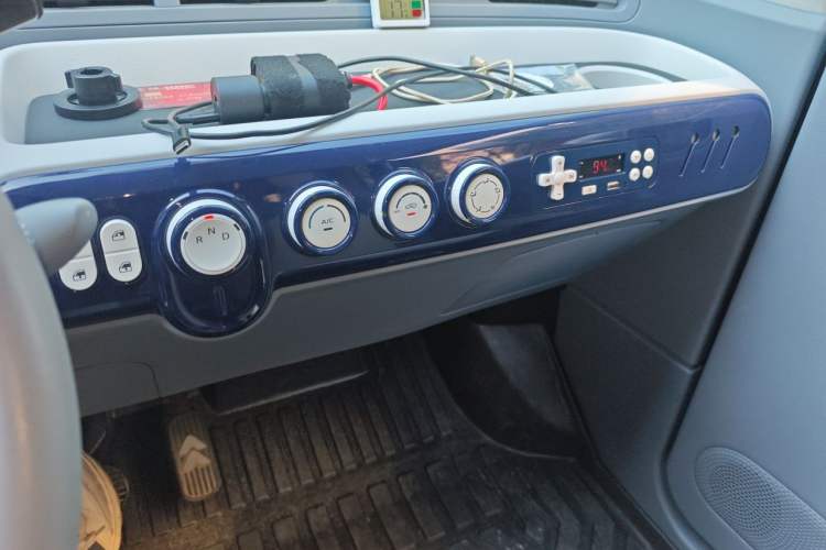 Used Bestune Pony 2025 222km Range Agile Horse Audio And AC Panel