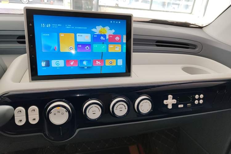 Used Bestune Pony 2025 222km Range Linglong Horse Audio And AC Panel