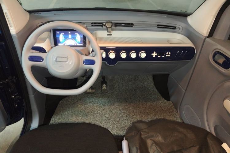 Used Bestune Pony 2025 222km Range Agile Horse Center Console
