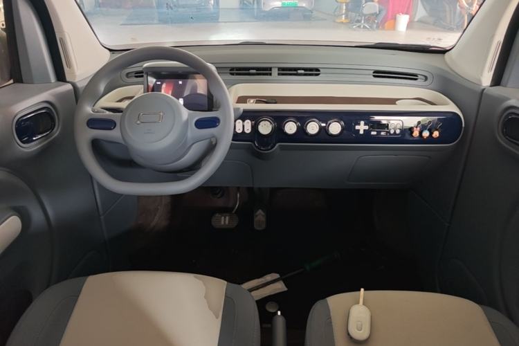 Used Bestune Pony 2025 222km Lightning Horse Center Console