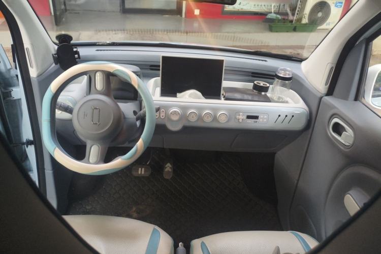 Used Bestune Pony 2025 222km Clever Horse Center Console