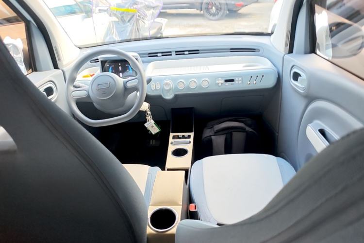 Used Bestune Pony 2025 222km Range Agile Horse Center Console