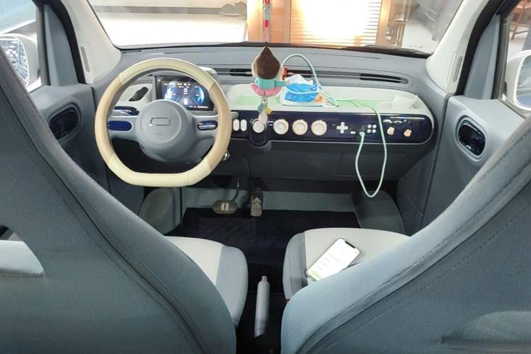 Used Bestune Pony 2025 222km Range Agile Horse Center Console