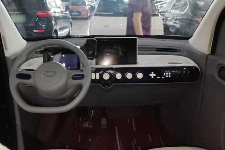 Used Bestune Pony 2025 222km Lightning Horse Center Console