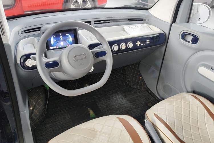 Used Bestune Pony 2025 222km Lightning Horse Center Console