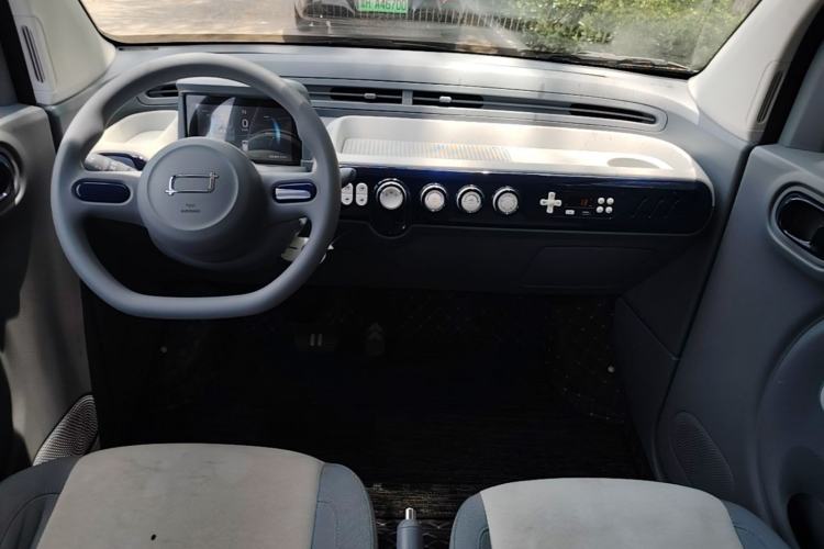 Used Bestune Pony 2025 222km Lightning Horse Center Console