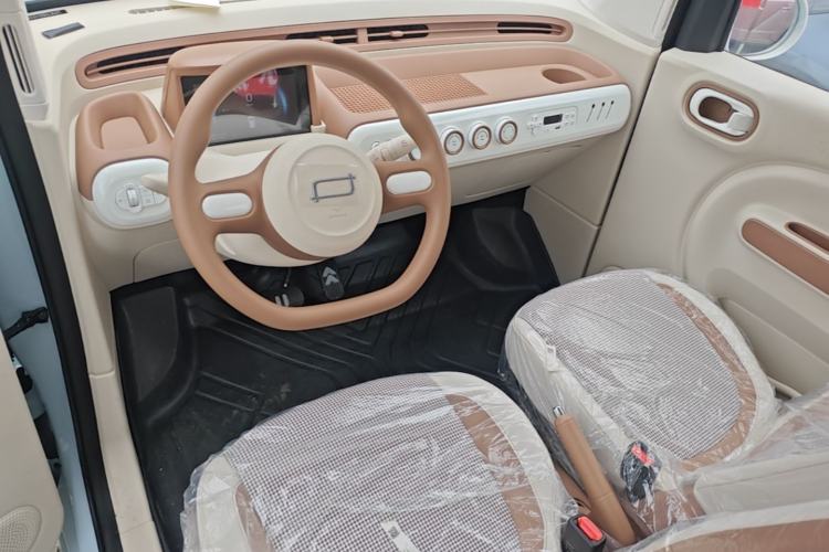 Used Bestune Pony 2025 222km Range Agile Horse Center Console