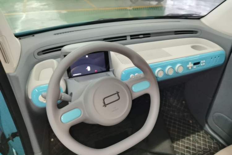 Used Bestune Pony 2025 222km Lightning Horse Center Console