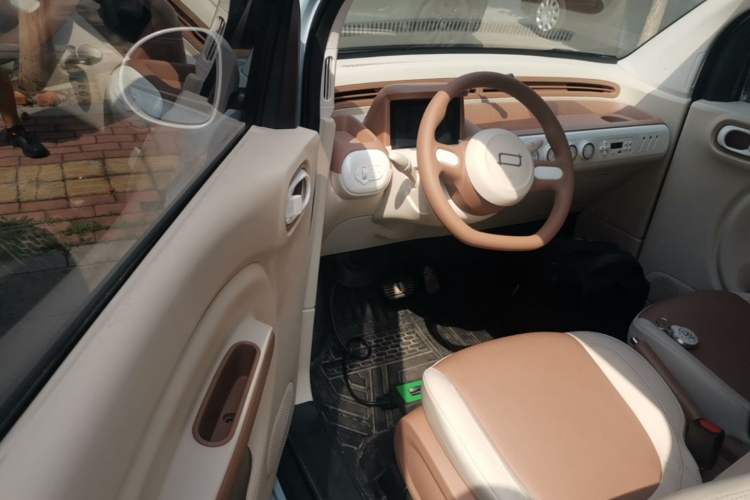 Used Bestune Pony 2025 222km Range Agile Horse Driver Seat